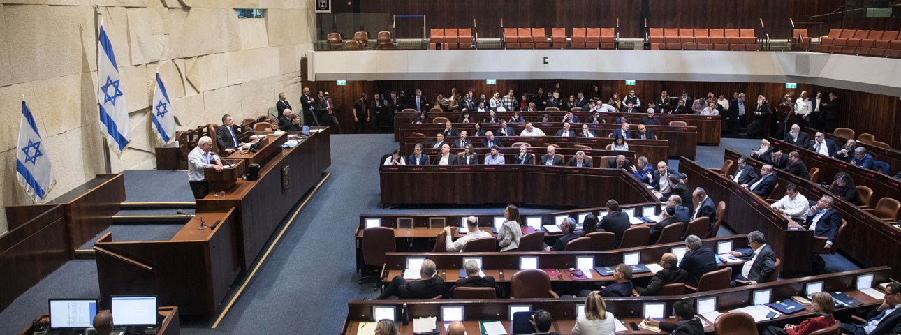דוהרים לבחירות? רק בישראל אי העברת תקציב גורמת להקדמת בחירות