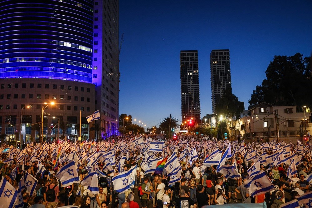 המחאה הישראלית נגד ההפיכה היא הפגנה מוגנת על-ידי המשפט הבין-לאומי