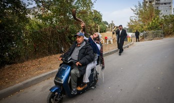 "אומן אומן ראש השנה" – העלייה לקבר ר' נחמן מברסלב באומן בראש השנה