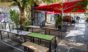 עסקים סגורים בתל אביב במהלך מבצע "עם כלביא", יוני 2025 | Photo by Yonatan Sindel/Flash90