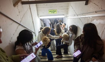 מקלט בתל אביב, מרץ 2026 | Photo by Chaim Goldberg/Flash90