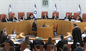 שידור חי מבג"ץ: דיון בעתירות נגד חוק הקפאת המעצרים