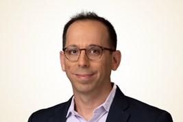 אלי בנט 